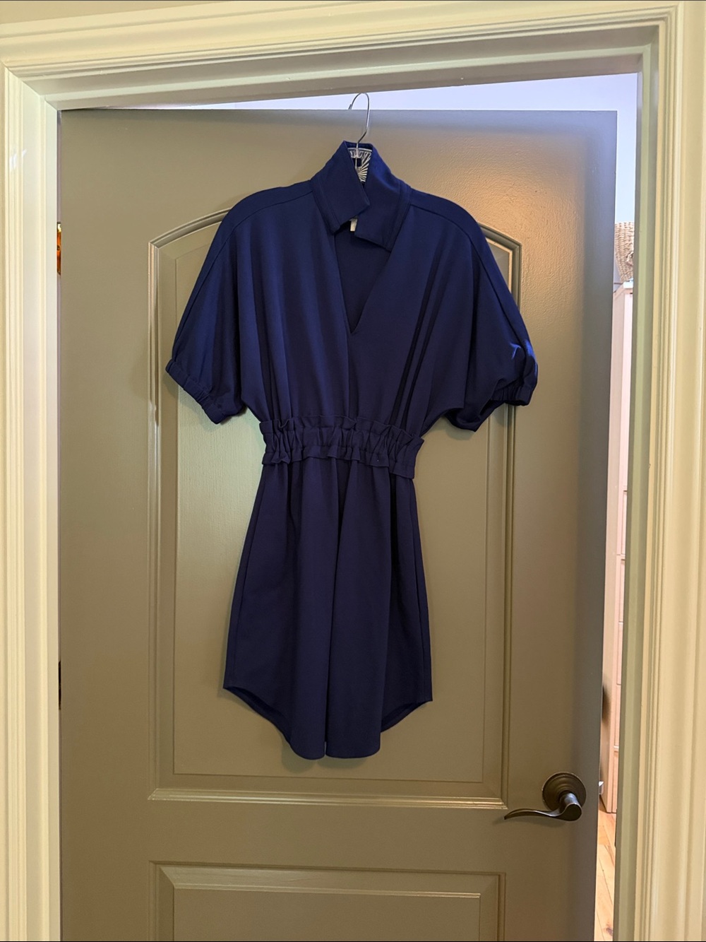 Short Navy Blue V-Neck Mini Dress with Elastic Waist